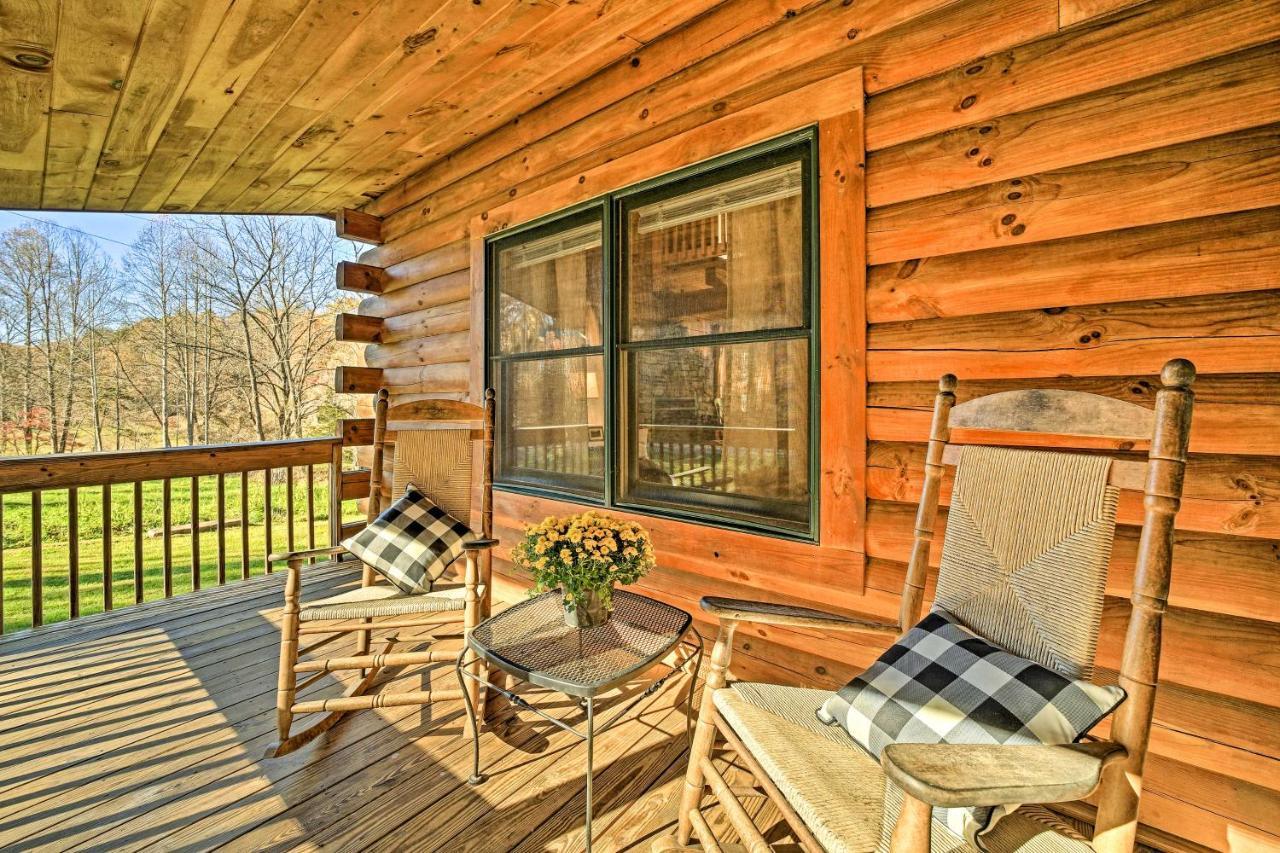 הוילה Creekside Bryson City Cabin With Private Hot Tub מראה חיצוני תמונה